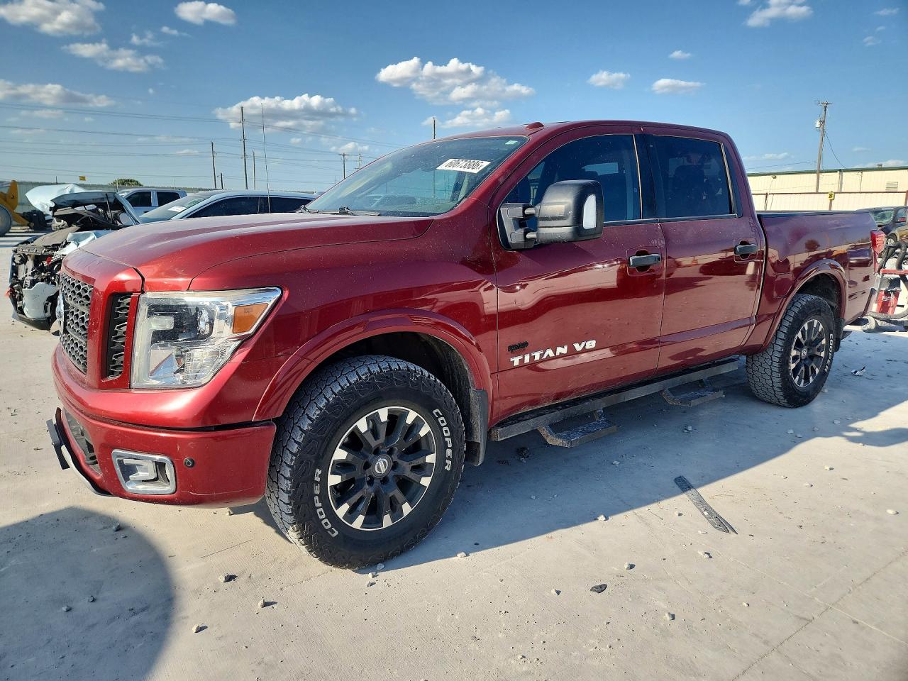 1N6AA1E54JN519209 · 2018 NISSAN TITAN