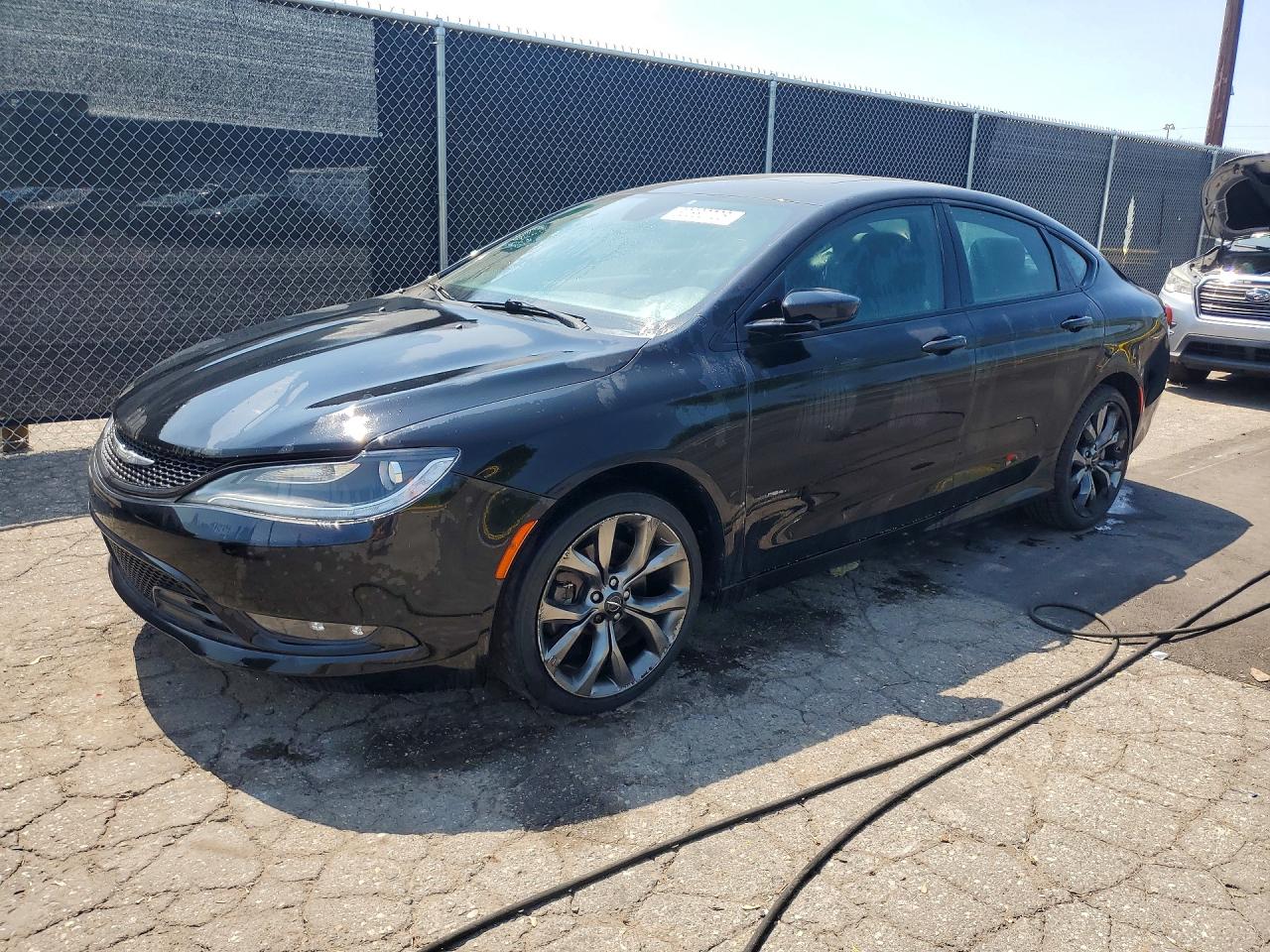 1C3CCCDG7FN615464 · 2015 CHRYSLER 200