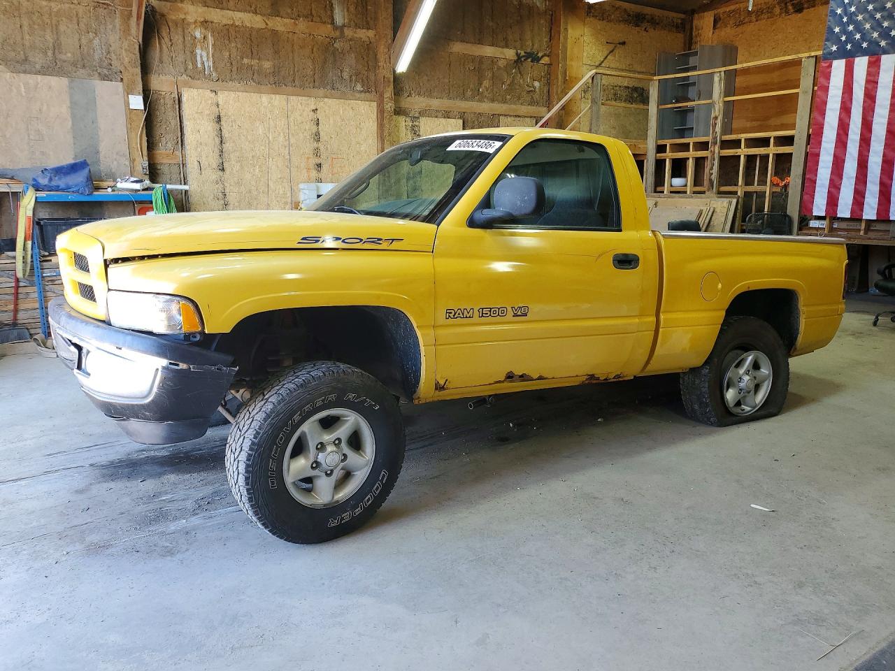 1B7HF16Z6YS542605 · 2000 DODGE RAM 1500