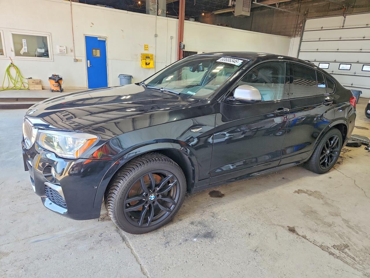 5UXXW7C59J0W65329 · 2018 BMW X4