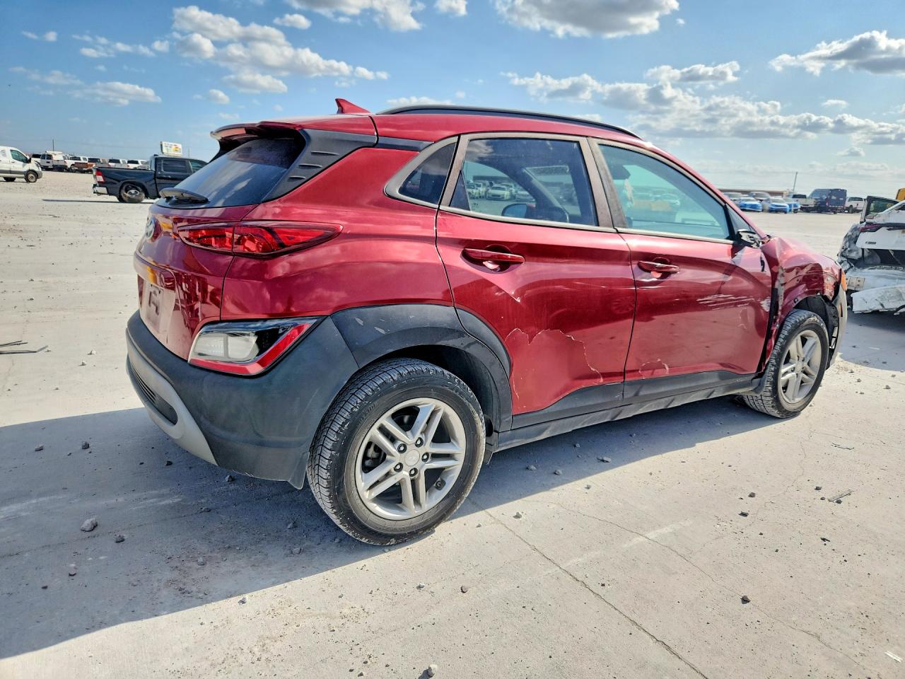 KM8K62AB8PU934182 · 2023 HYUNDAI KONA · 3/12