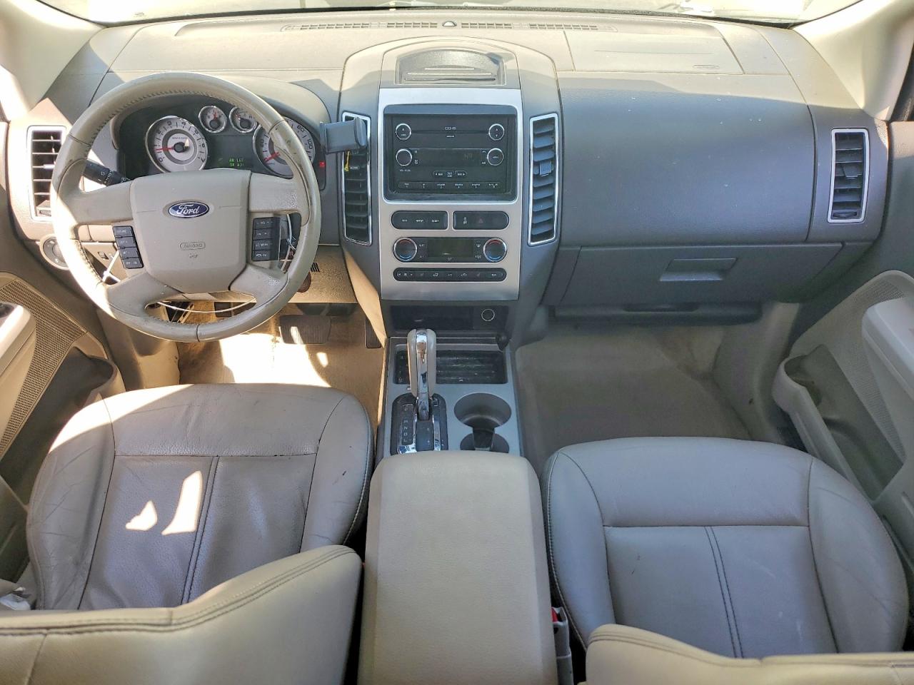 2FMDK39C08BB43983 · 2008 FORD EDGE · 8/13