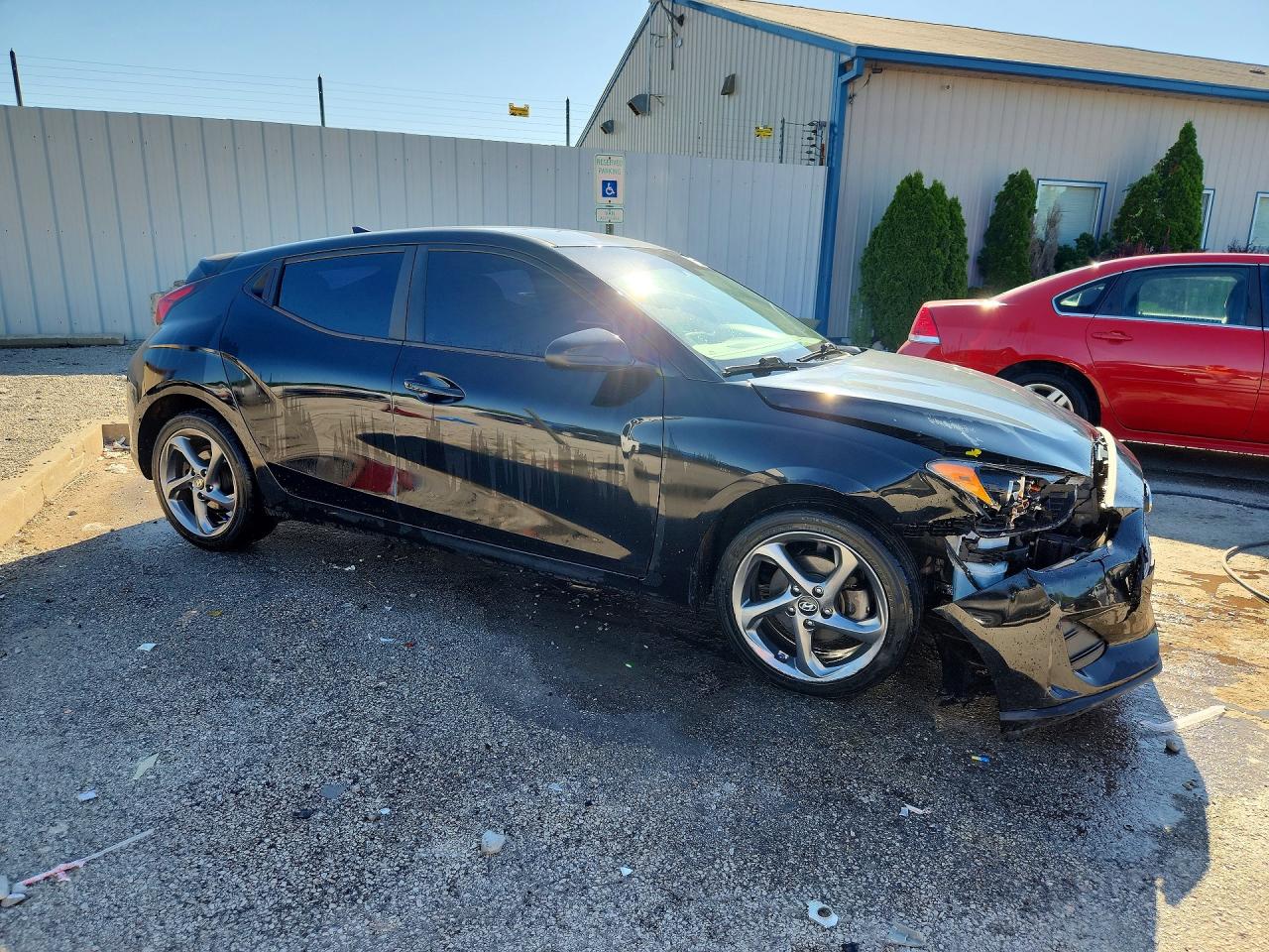 KMHTG6AF3KU008292 · 2019 HYUNDAI VELOSTER · 4/13