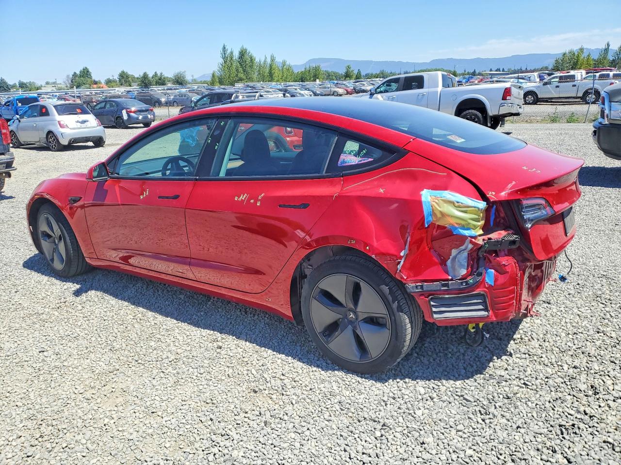 5YJ3E1EB2NF367344 · 2022 TESLA MODEL 3 · 2/13