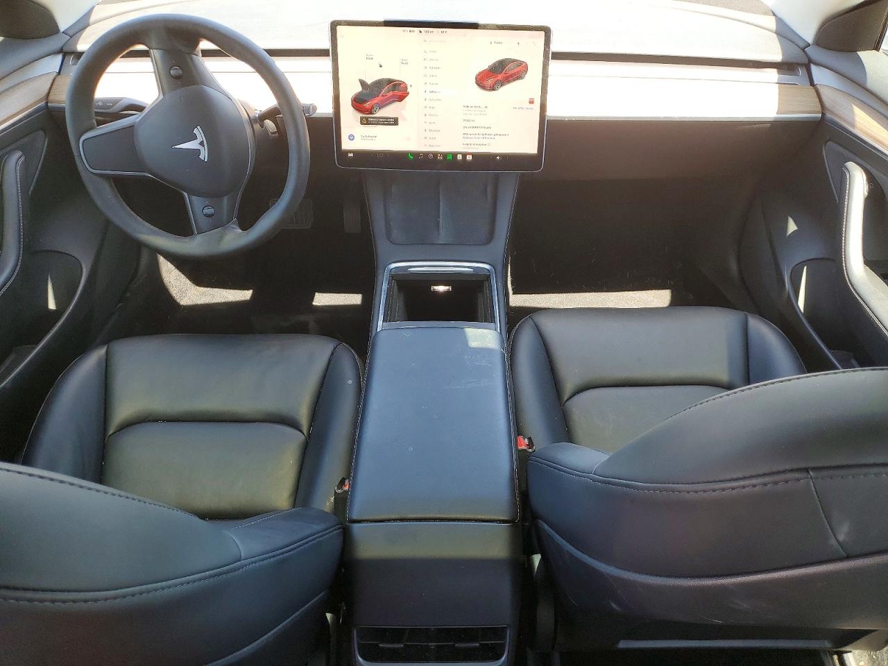 5YJ3E1EB2NF367344 · 2022 TESLA MODEL 3 · 8/13