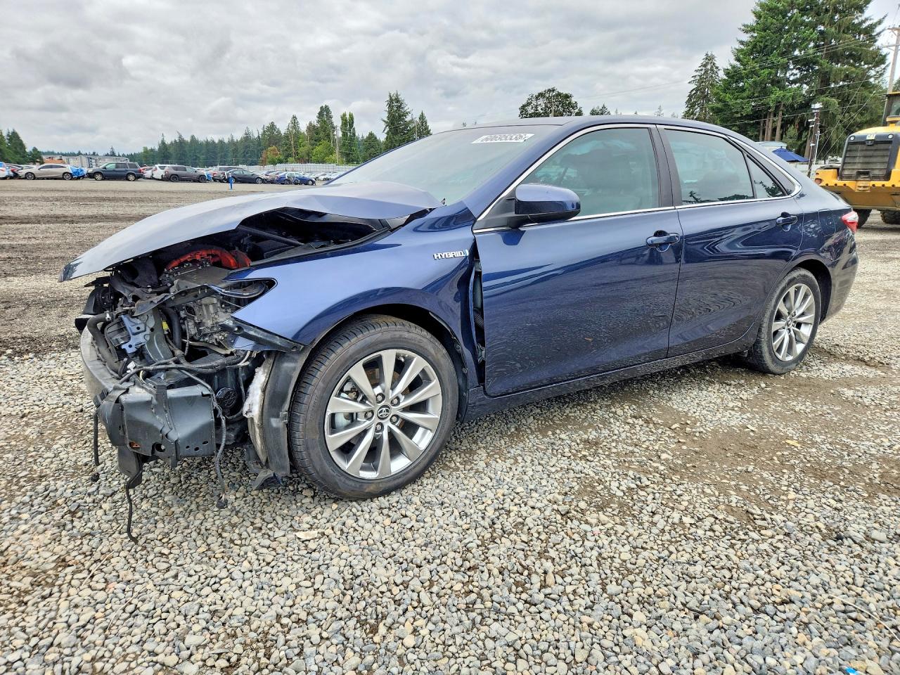 4T1BD1FK3FU172886 · 2015 TOYOTA CAMRY HYBRID