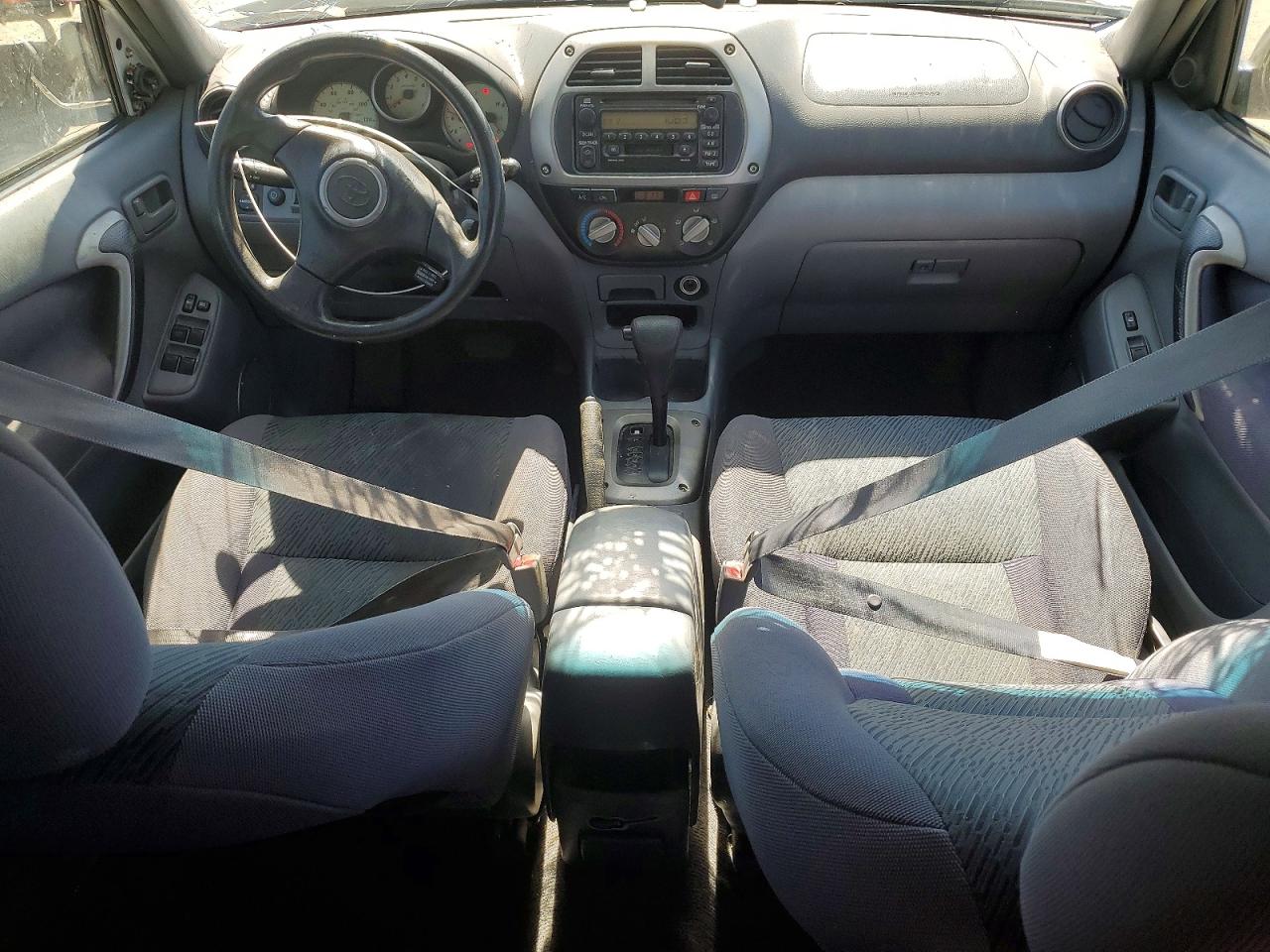 JTEGH20V320079838 · 2002 TOYOTA RAV4 · 8/12
