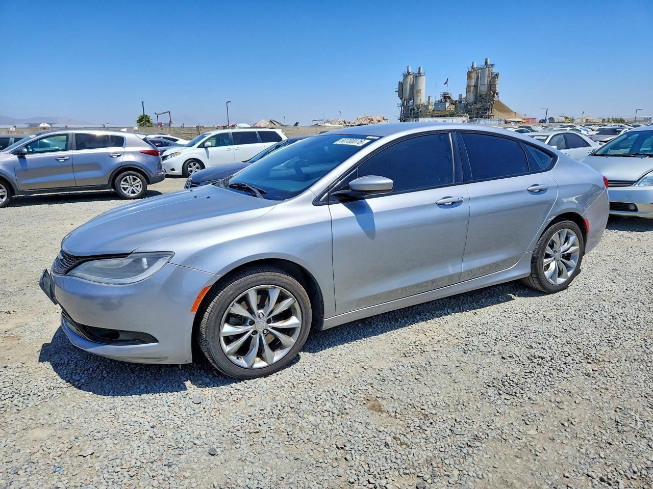 1C3CCCBG2FN505828 · 2015 CHRYSLER 200