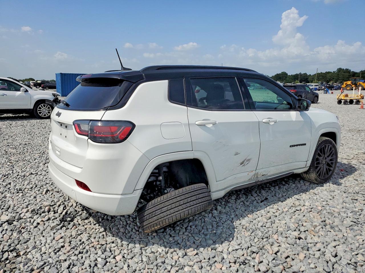 3C4NJDCB1NT228445 · 2022 JEEP COMPASS · 3/12