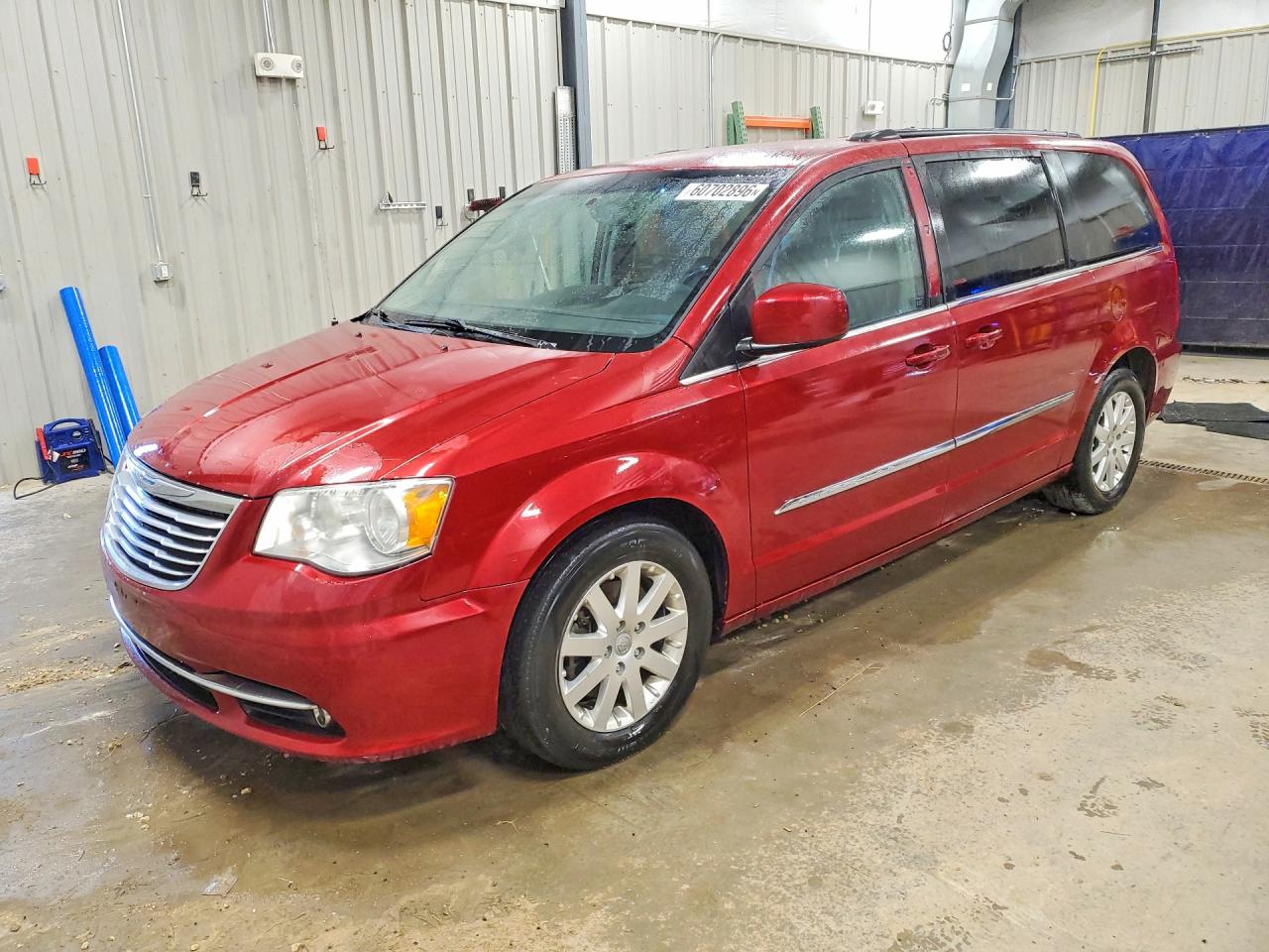 2C4RC1BG7ER435402 · 2014 CHRYSLER TOWN & COUNTRY