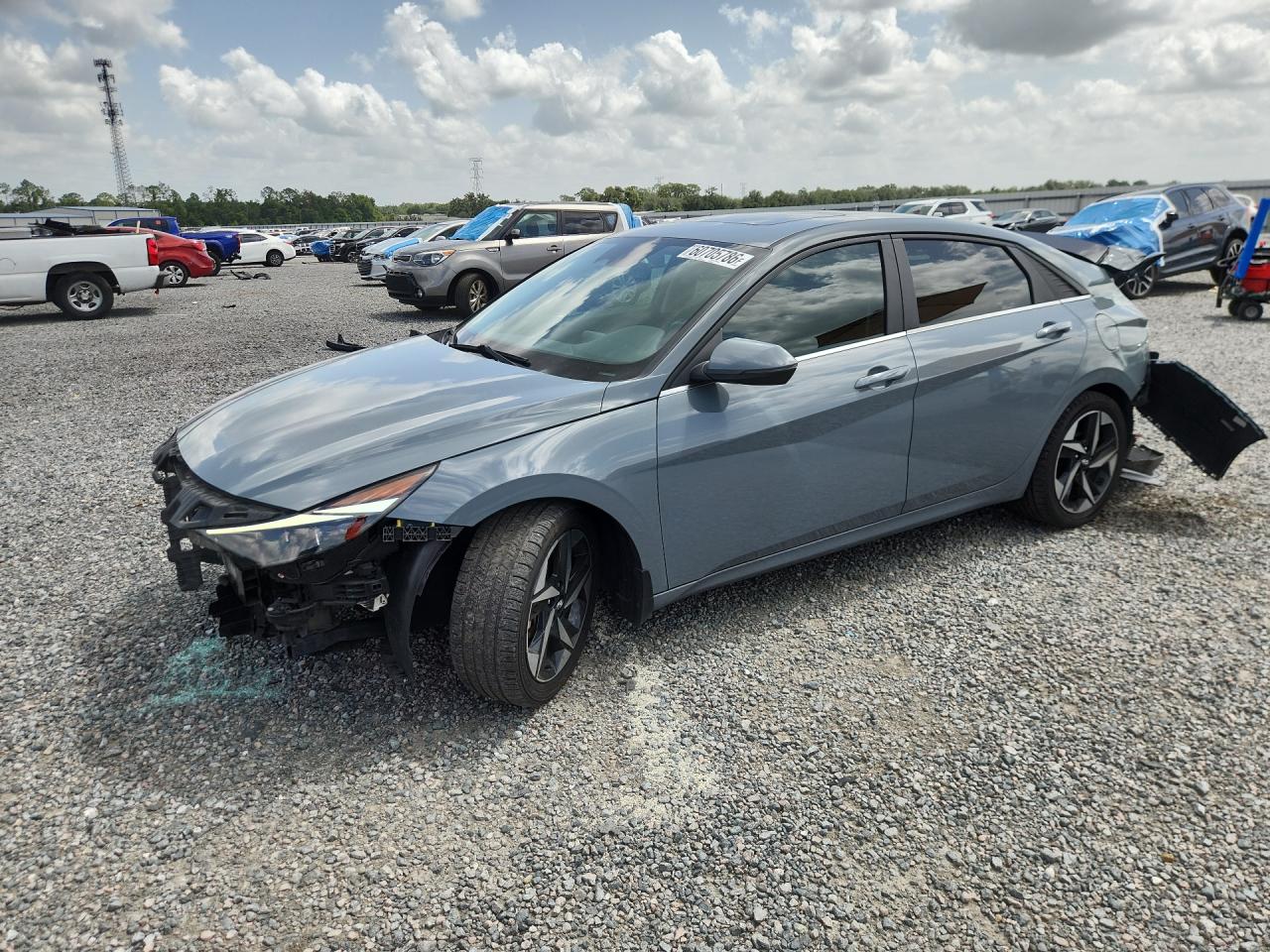 2022 HYUNDAI ELANTRA