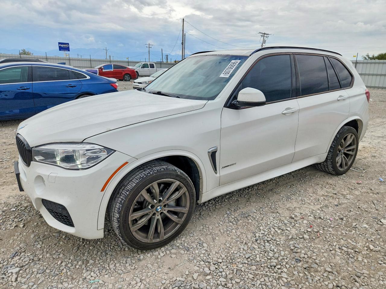 5UXKR6C58G0J79700 · 2016 BMW X5