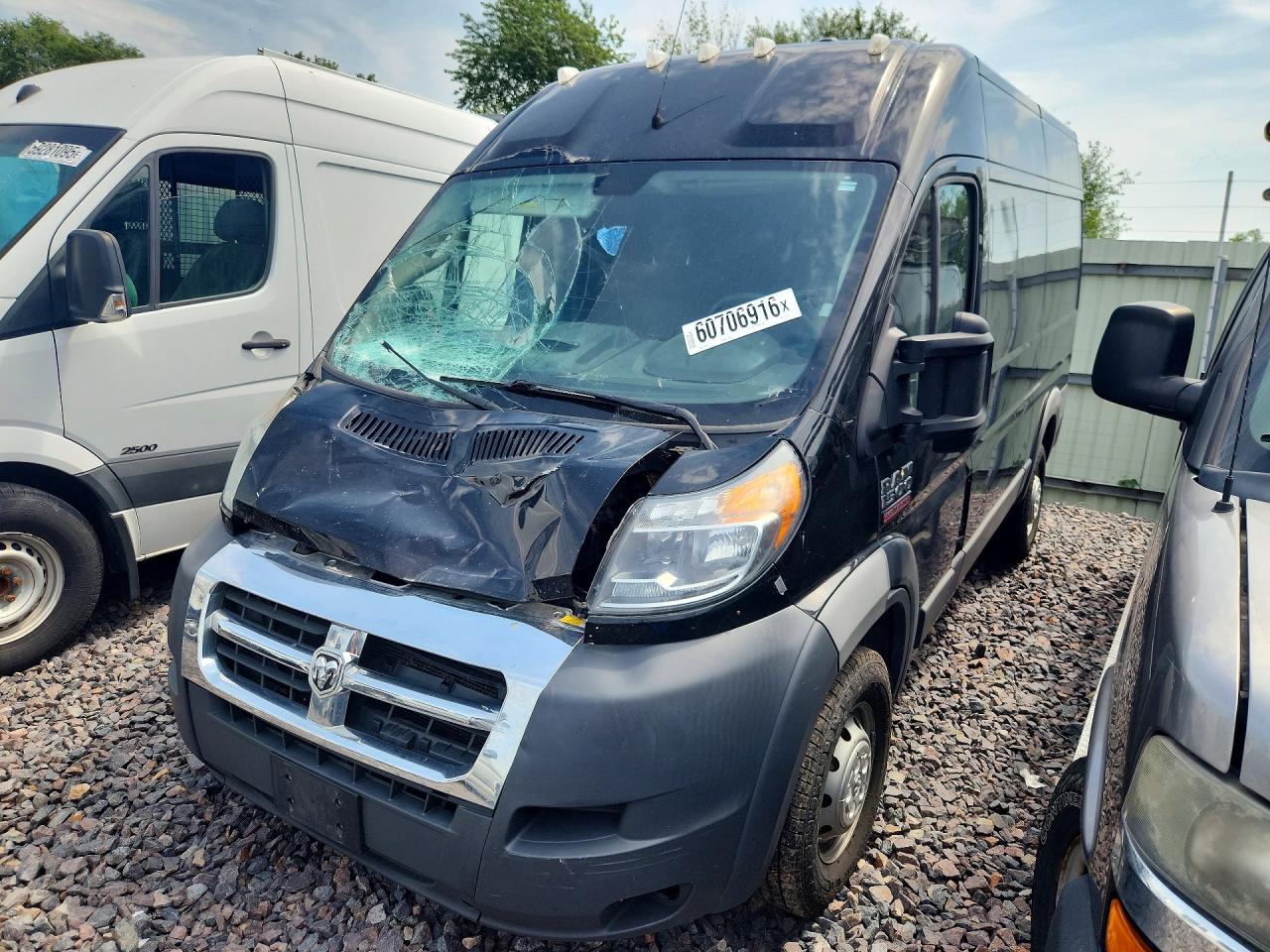 3C6TRVBG9JE105243 · 2018 RAM PROMASTER 1500