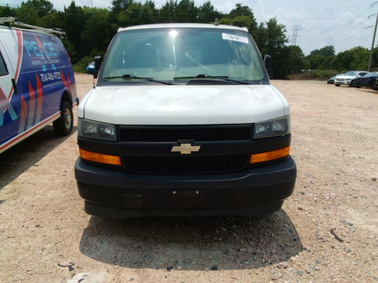 1GCWGBFG8K1330939 · 2019 CHEVROLET EXPRESS G2500 · 5/13