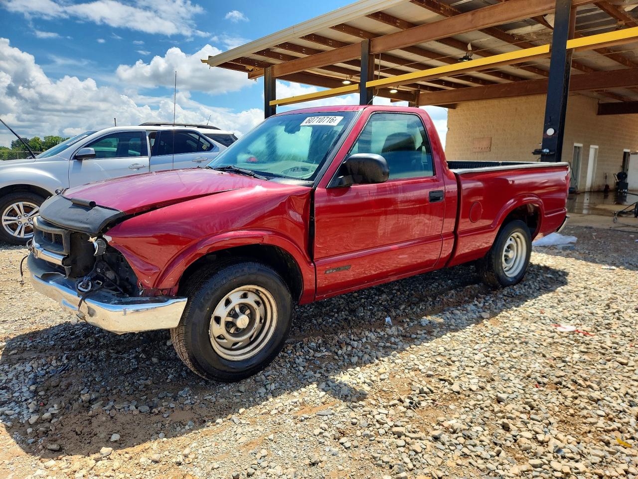 1GCCS14W0YK257770 · 2000 CHEVROLET S TRUCK