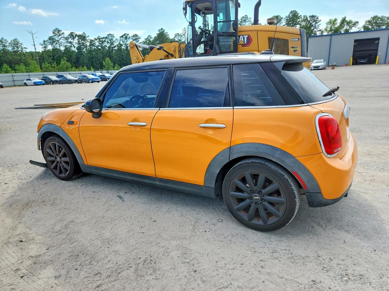 WMWXS5C59FT832583 · 2015 MINI COOPER · 2/13