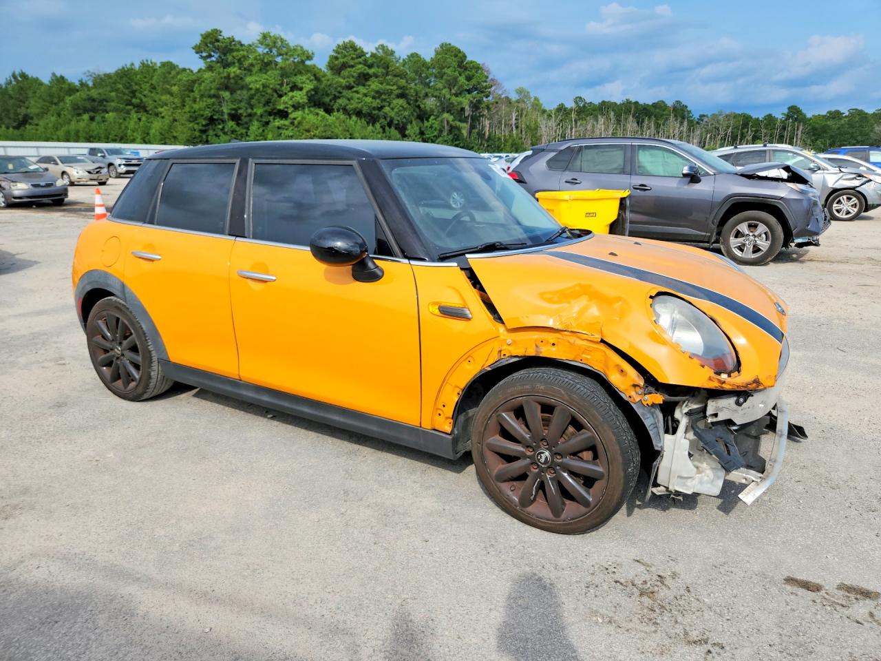 WMWXS5C59FT832583 · 2015 MINI COOPER · 4/13