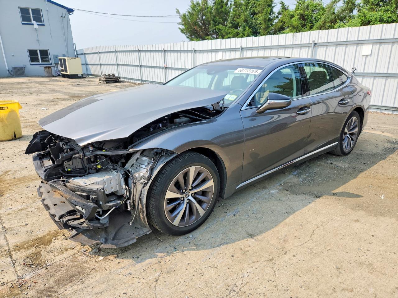 JTHC51FFXJ5003202 · 2018 LEXUS LS 500