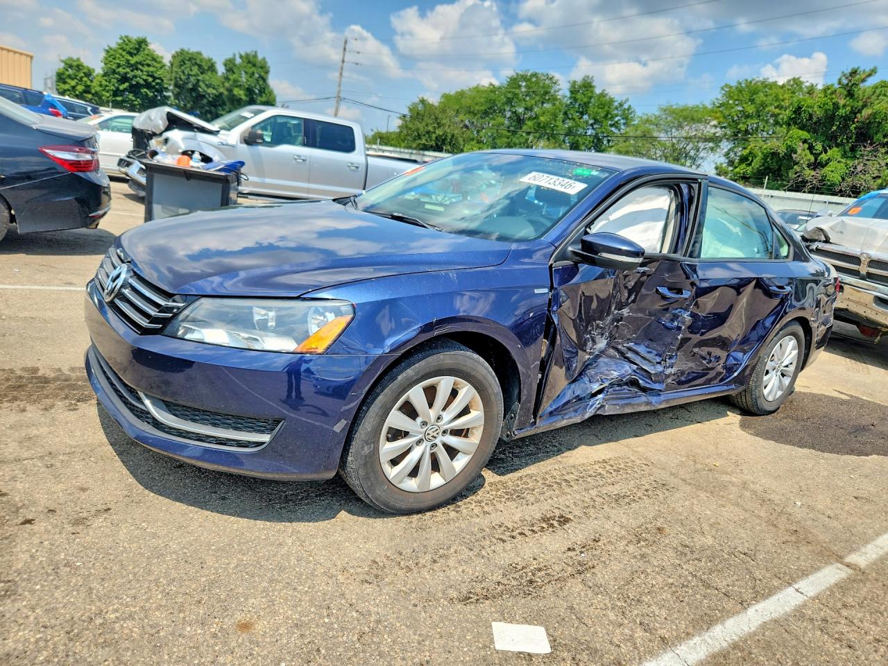 2014 VOLKSWAGEN PASSAT
