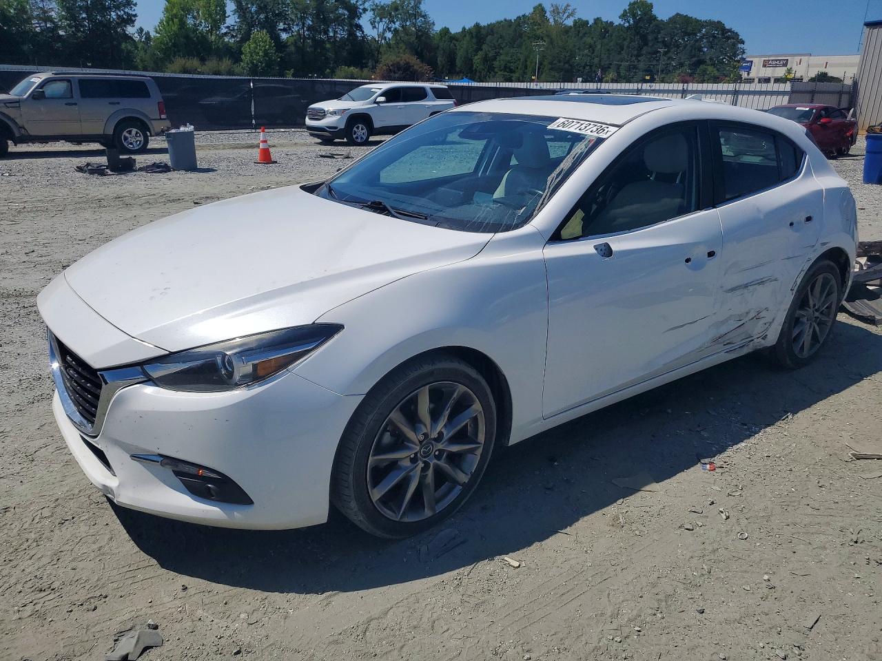 3MZBN1M35JM217740 · 2018 MAZDA 3