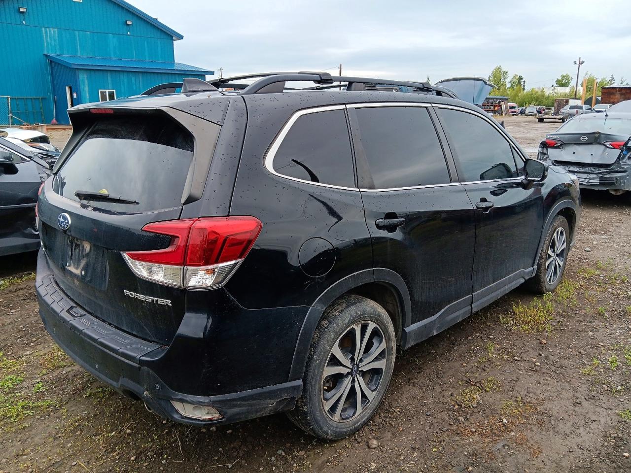 JF2SKAUC2KH405280 · 2019 SUBARU FORESTER · 3/13