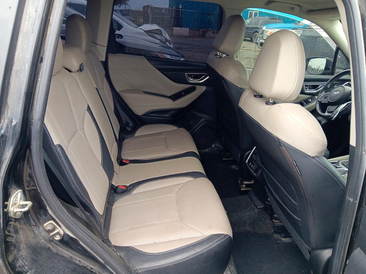 JF2SKAUC2KH405280 · 2019 SUBARU FORESTER · 10/13