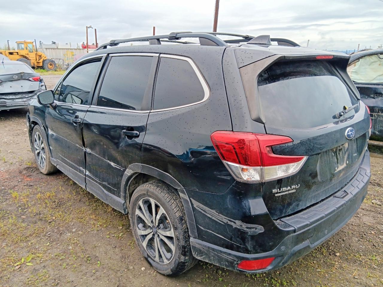 JF2SKAUC2KH405280 · 2019 SUBARU FORESTER · 2/13