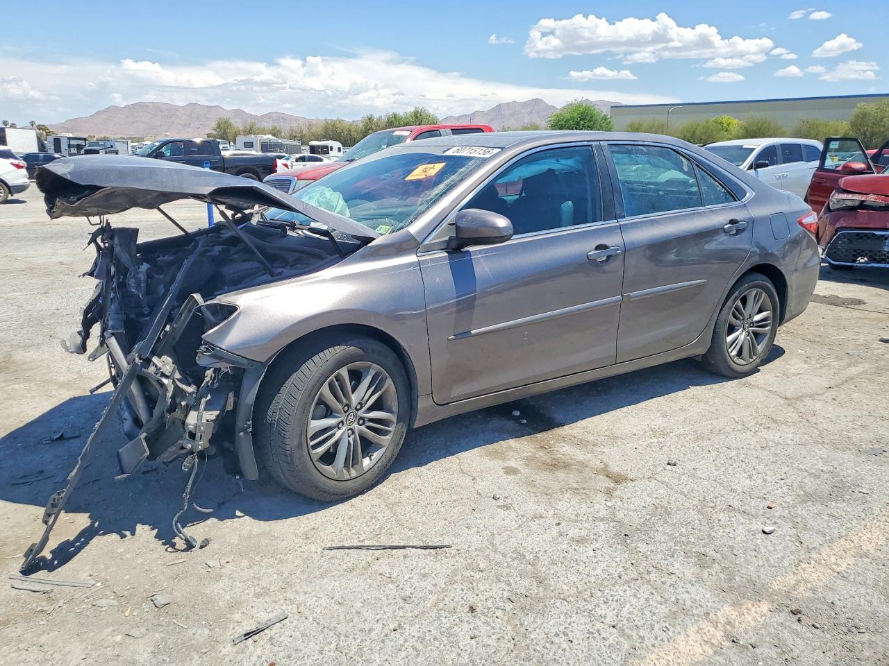 4T1BF1FKXFU477411 · 2015 TOYOTA CAMRY