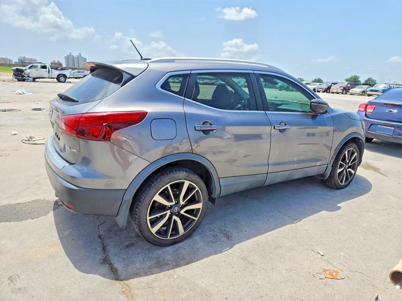 JN1BJ1CR8HW130545 · 2017 NISSAN ROGUE SPORT · 3/12