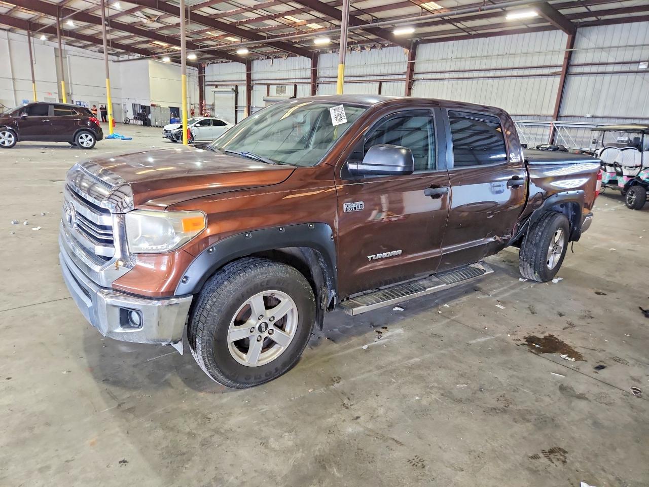 5TFEW5F11HX224298 · 2017 TOYOTA TUNDRA