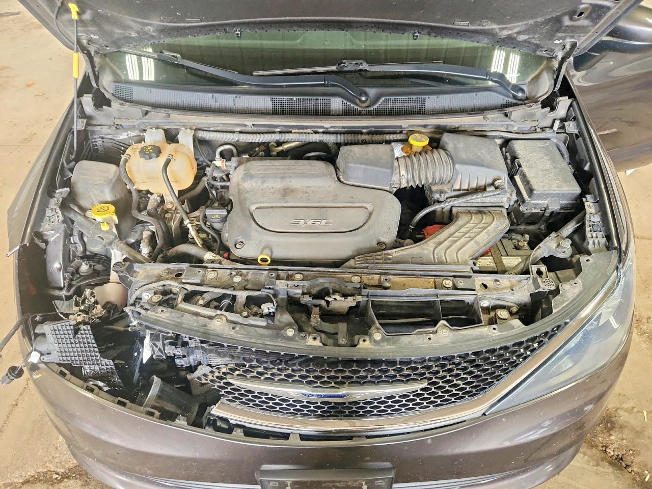 2C4RC1DG4HR514303 · 2017 CHRYSLER PACIFICA · 12/14