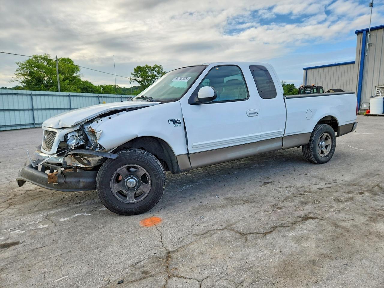 1FTRX17WX2NB27282 · 2002 FORD F150