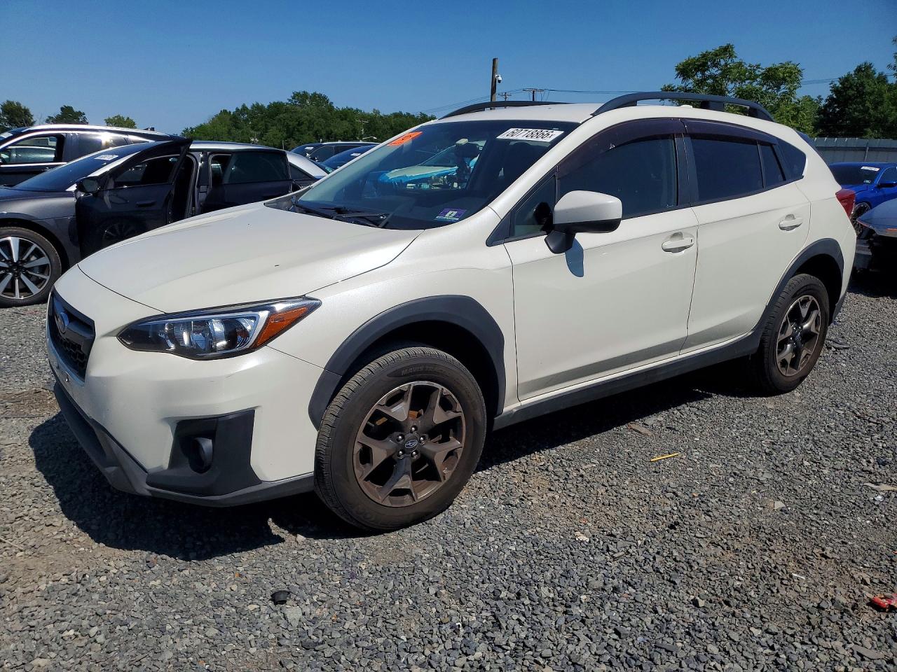 JF2GTAEC8K8294011 · 2019 SUBARU CROSSTREK