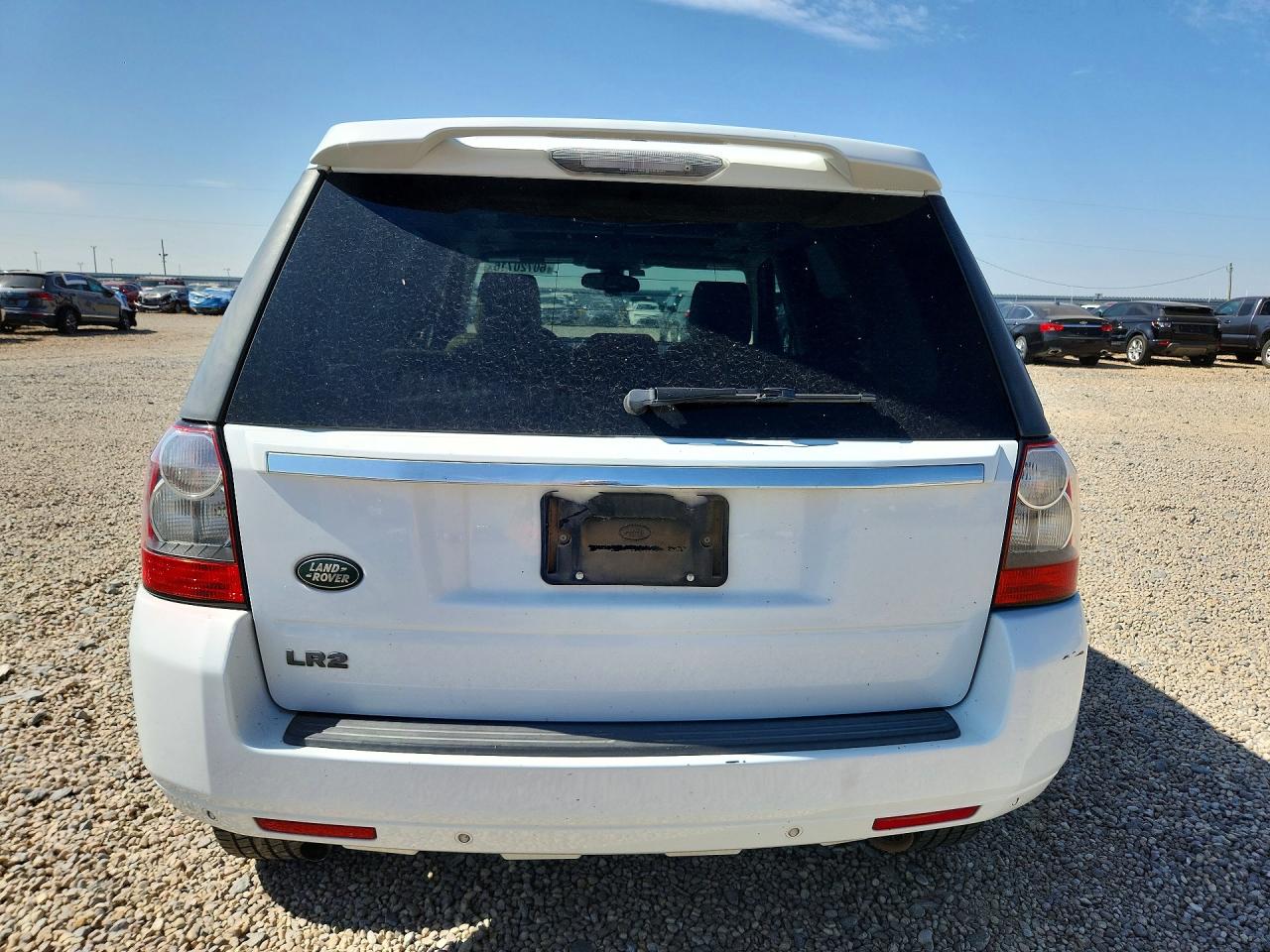 SALFR2BN8CH299899 · 2012 LAND ROVER LR2 · 6/13