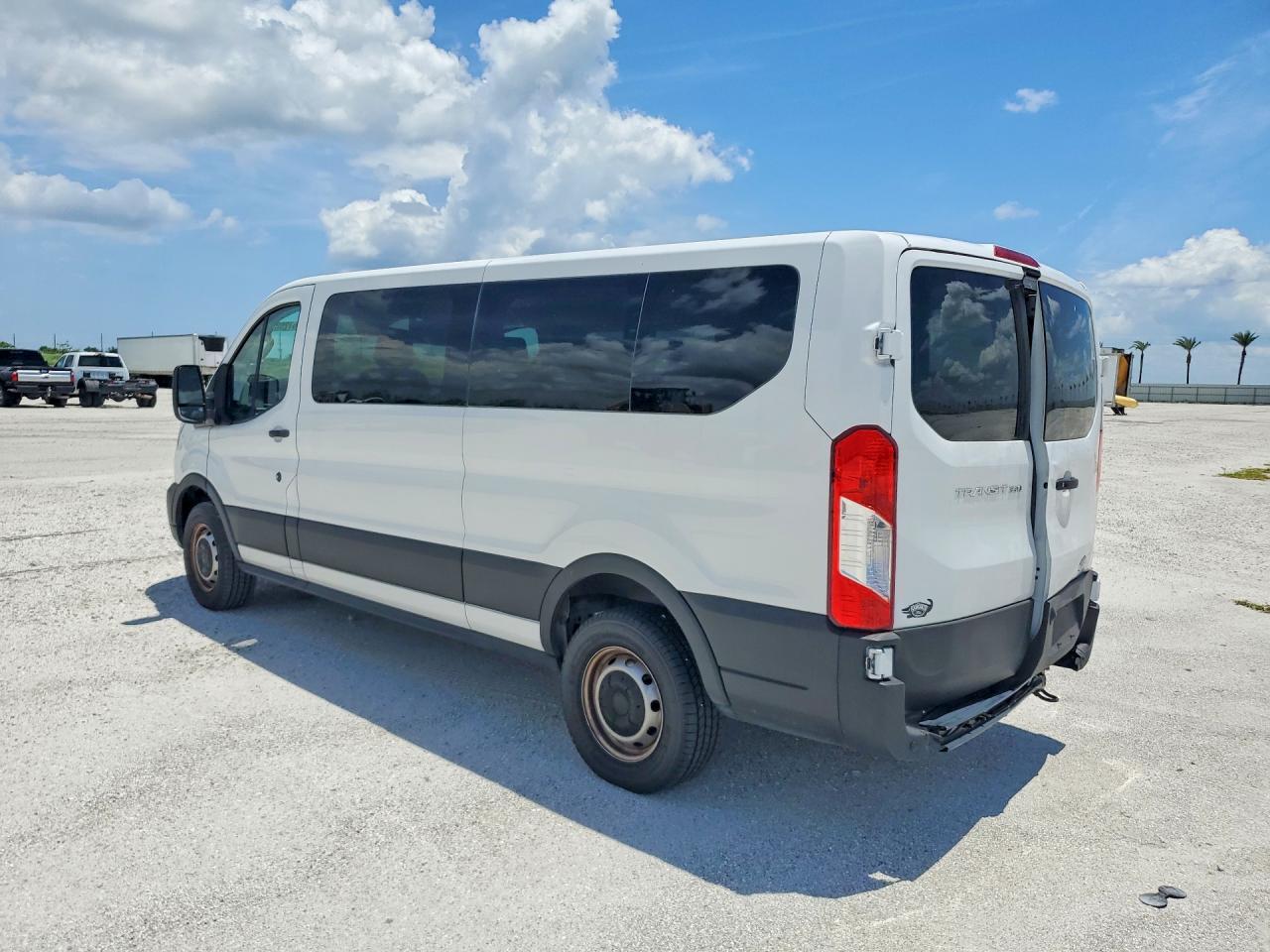 1FBAX2Y84SKA08636 · 2025 FORD TRANSIT · 2/13