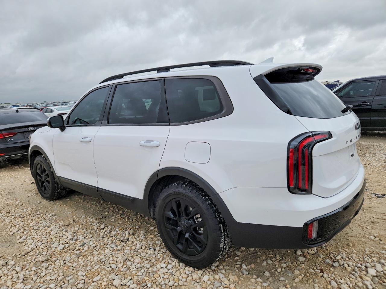 5XYP5DGC2SG633121 · 2025 KIA TELLURIDE · 2/13