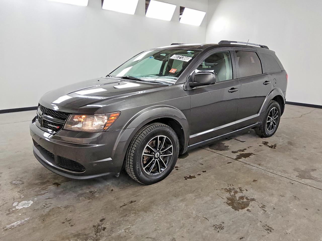 3C4PDCAB8JT385722 · 2018 DODGE JOURNEY