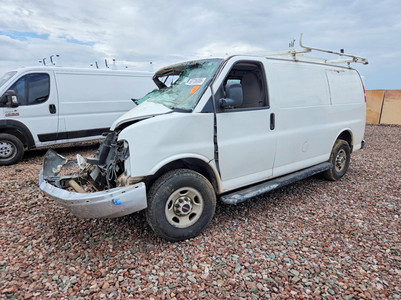 1GTW7FCF0F1902286 · 2015 GMC SAVANA