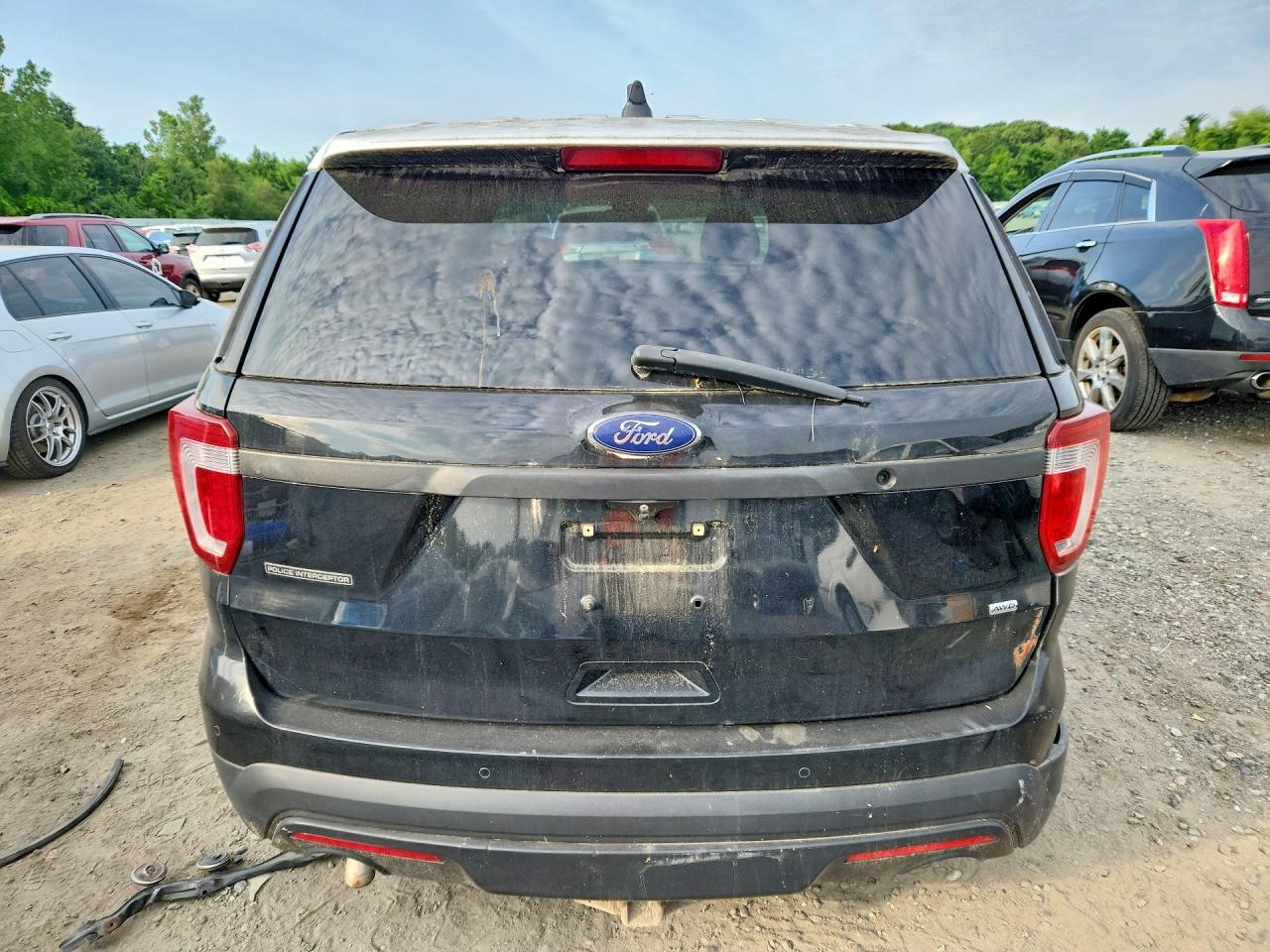 1FM5K8AR7GGA72192 · 2016 FORD EXPLORER · 6/13