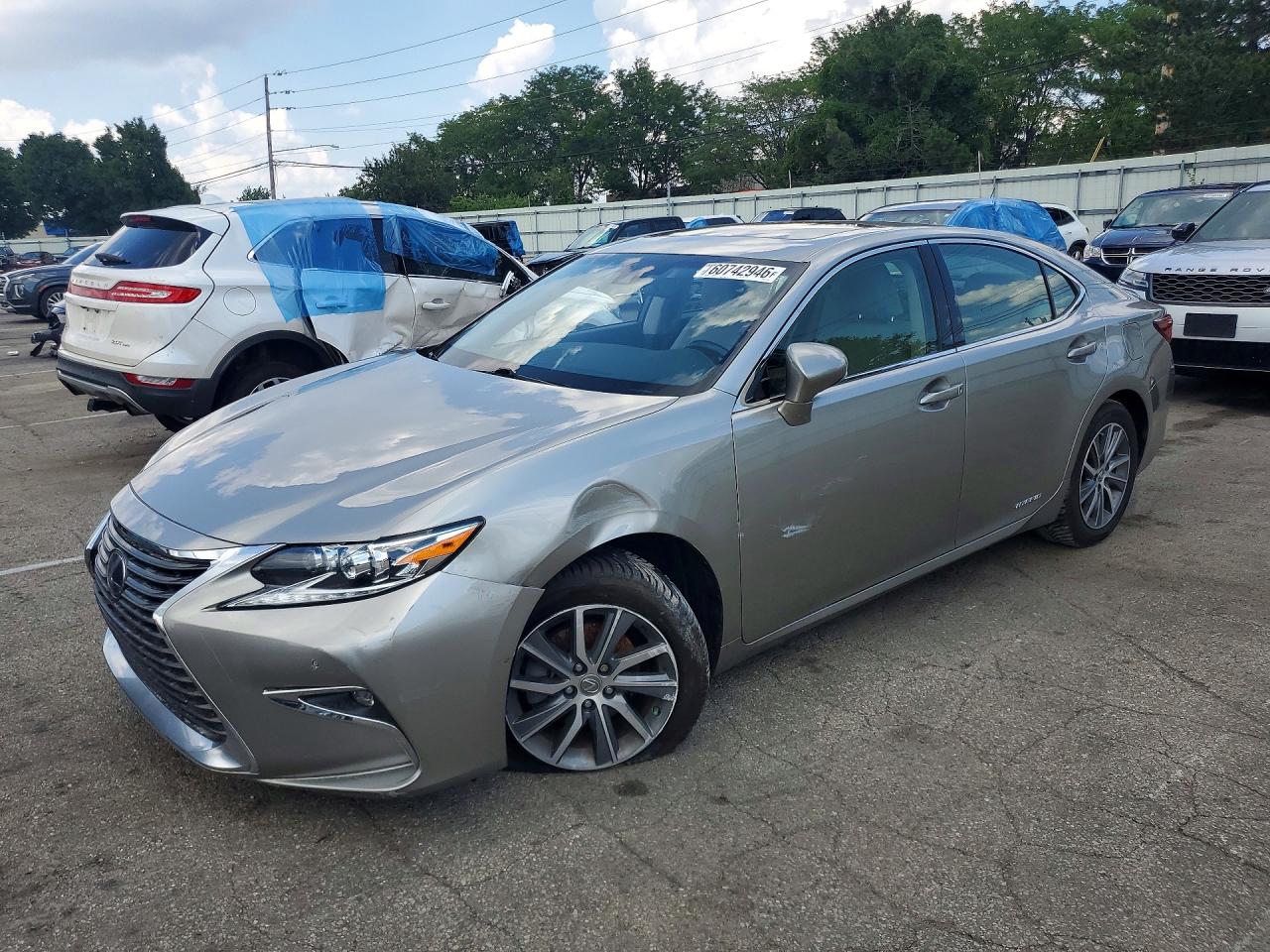 2018 LEXUS ES