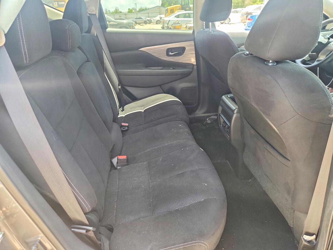 5N1AZ2MG9GN156978 · 2016 NISSAN MURANO · 3/13