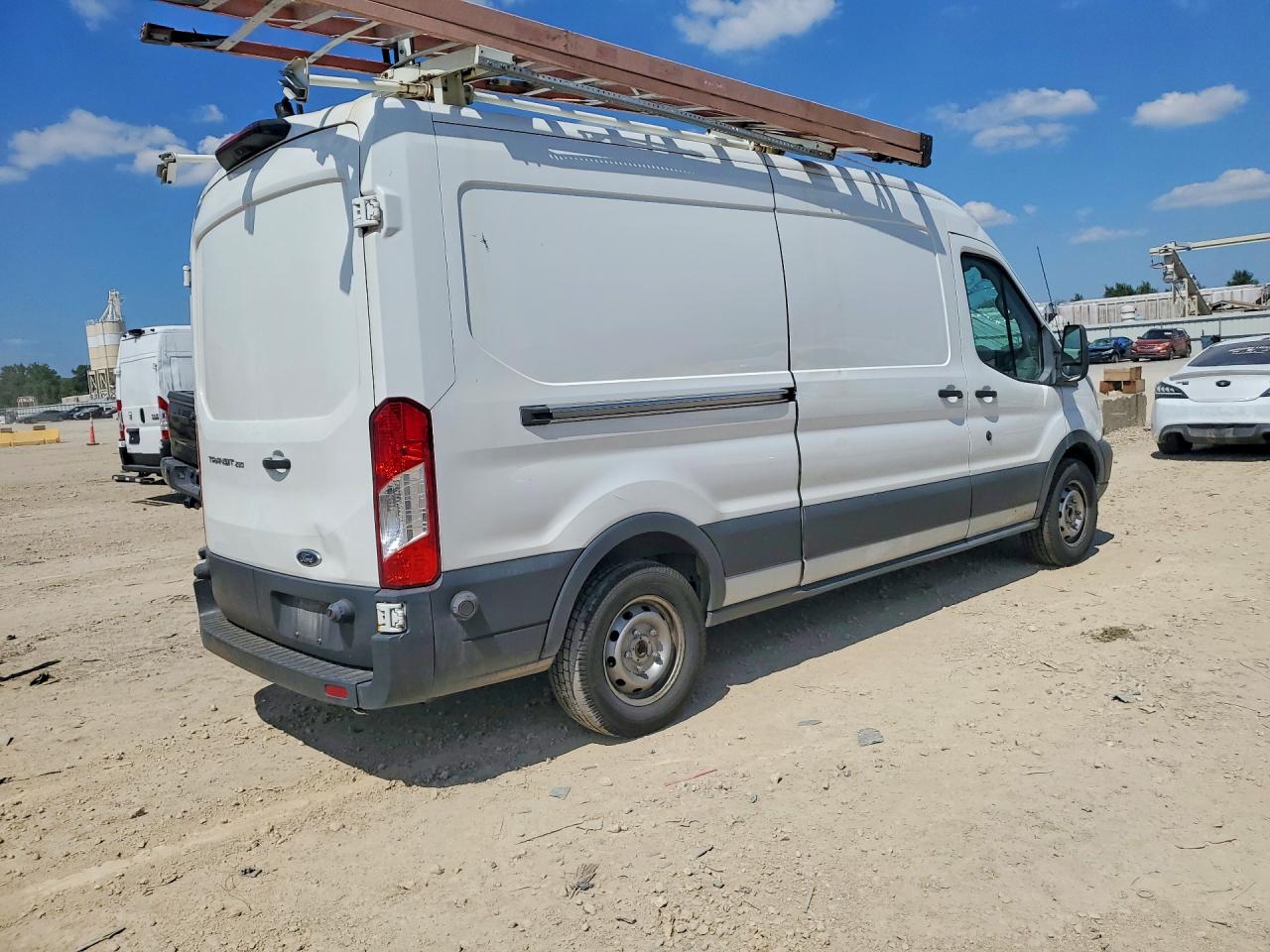 1FTYR2CM3JKA47502 · 2018 FORD TRANSIT · 3/13
