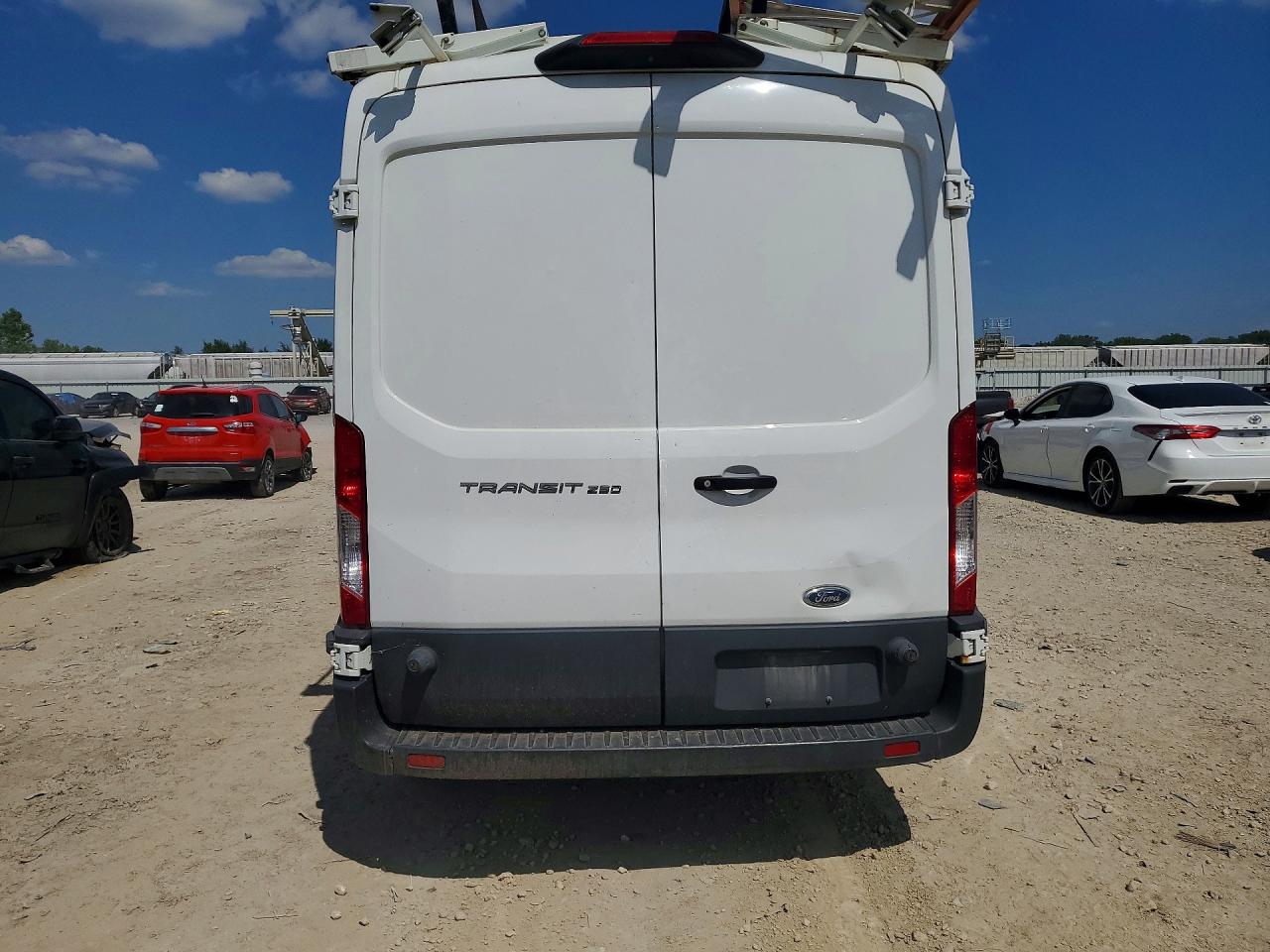 1FTYR2CM3JKA47502 · 2018 FORD TRANSIT · 6/13