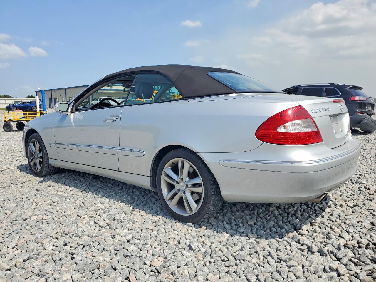 WDBTK56G76T066799 · 2006 MERCEDES-BENZ CLK · 2/12