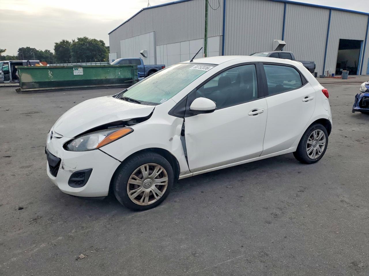 2012 MAZDA MAZDA2