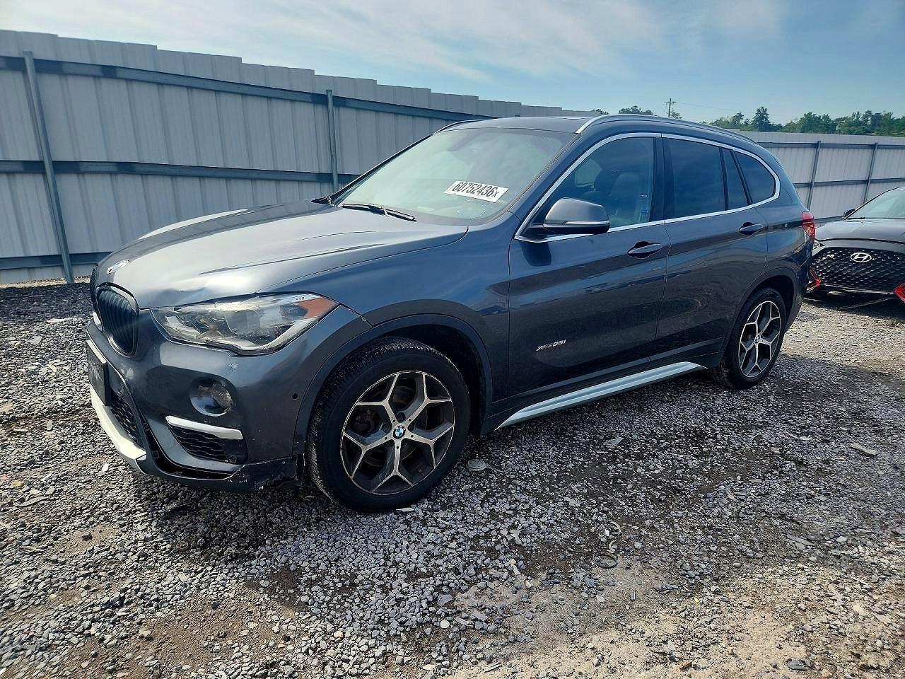 WBXHT3C33H5F72590 · 2017 BMW X1