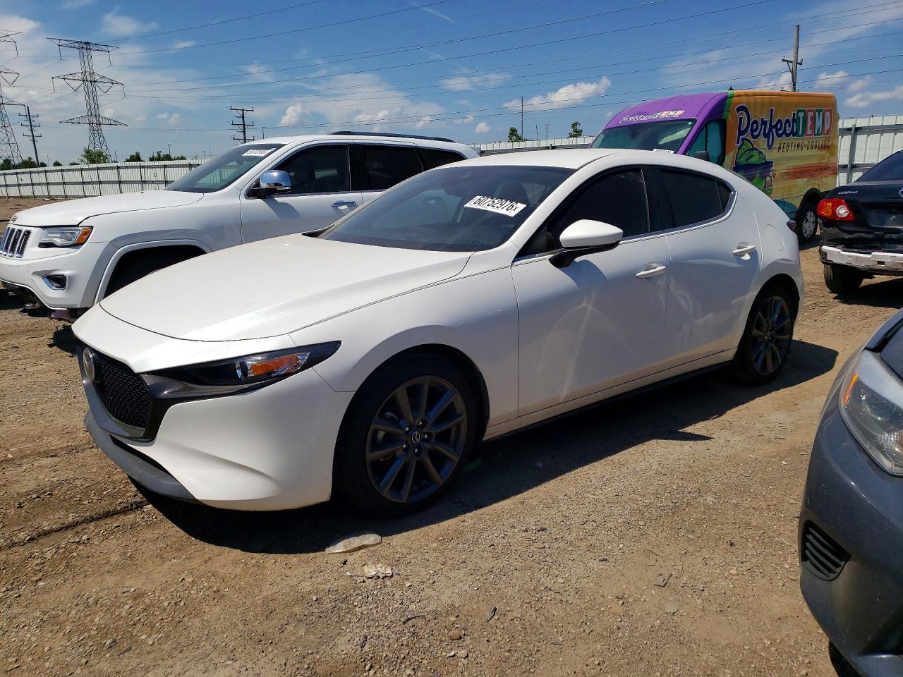 JM1BPAKL5M1400458 · 2021 MAZDA 3