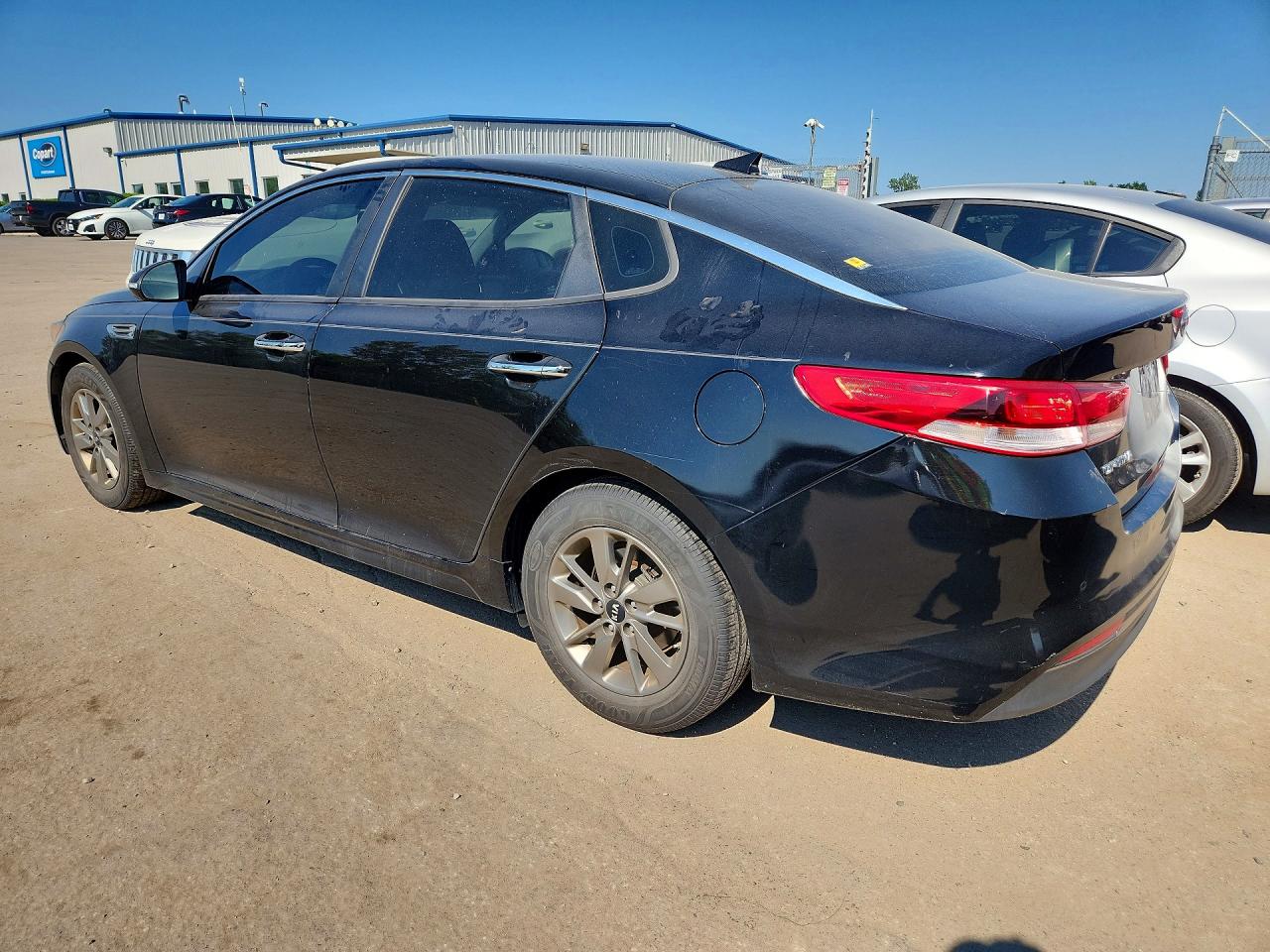5XXGT4L14JG212806 · 2018 KIA OPTIMA · 2/13
