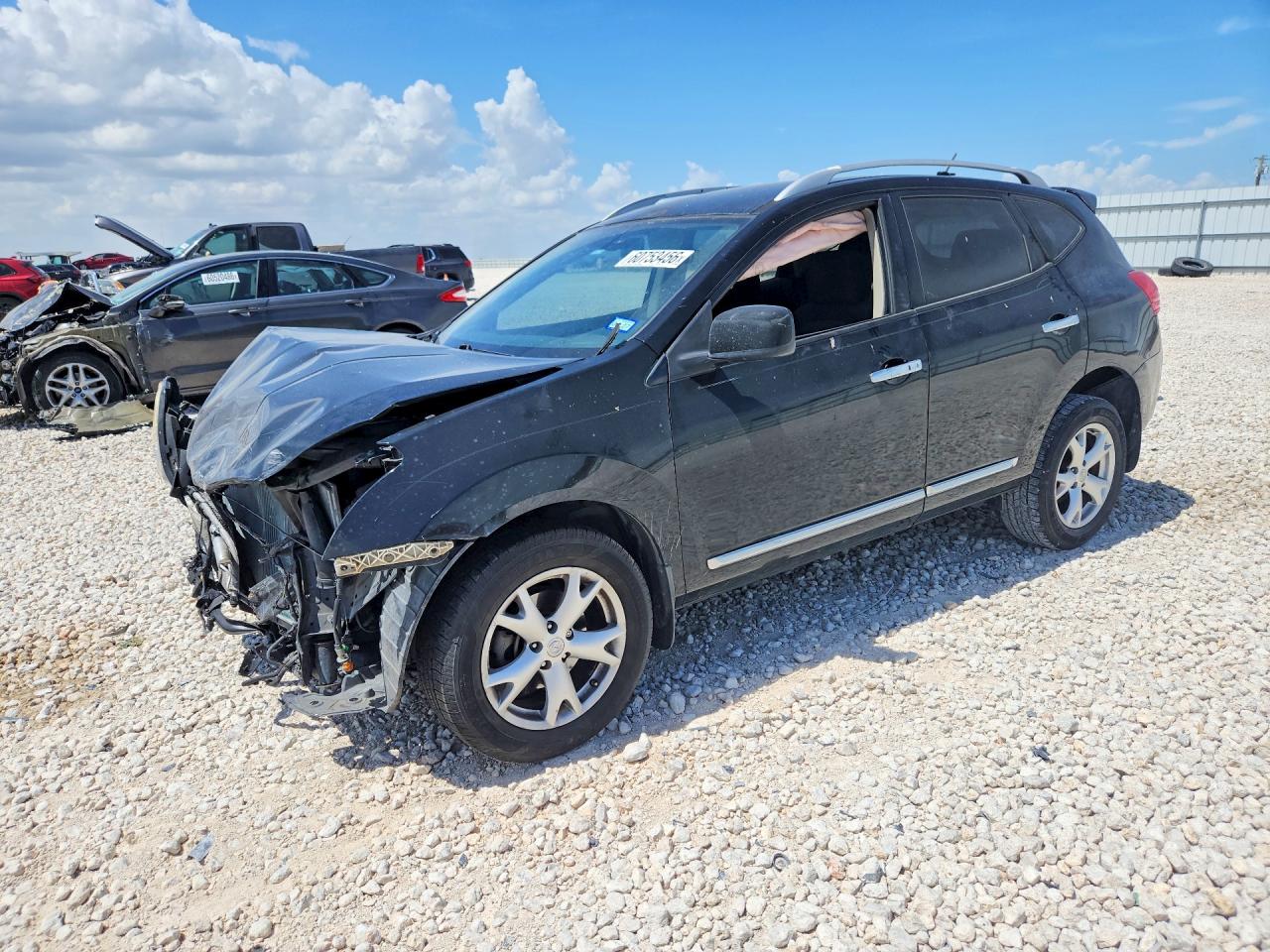 JN8AS5MT9BW571748 · 2011 NISSAN ROGUE