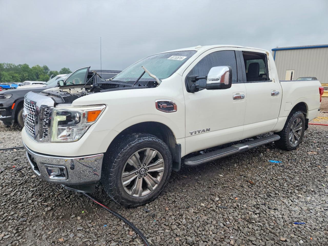 1N6AA1E54HN525151 · 2017 NISSAN TITAN